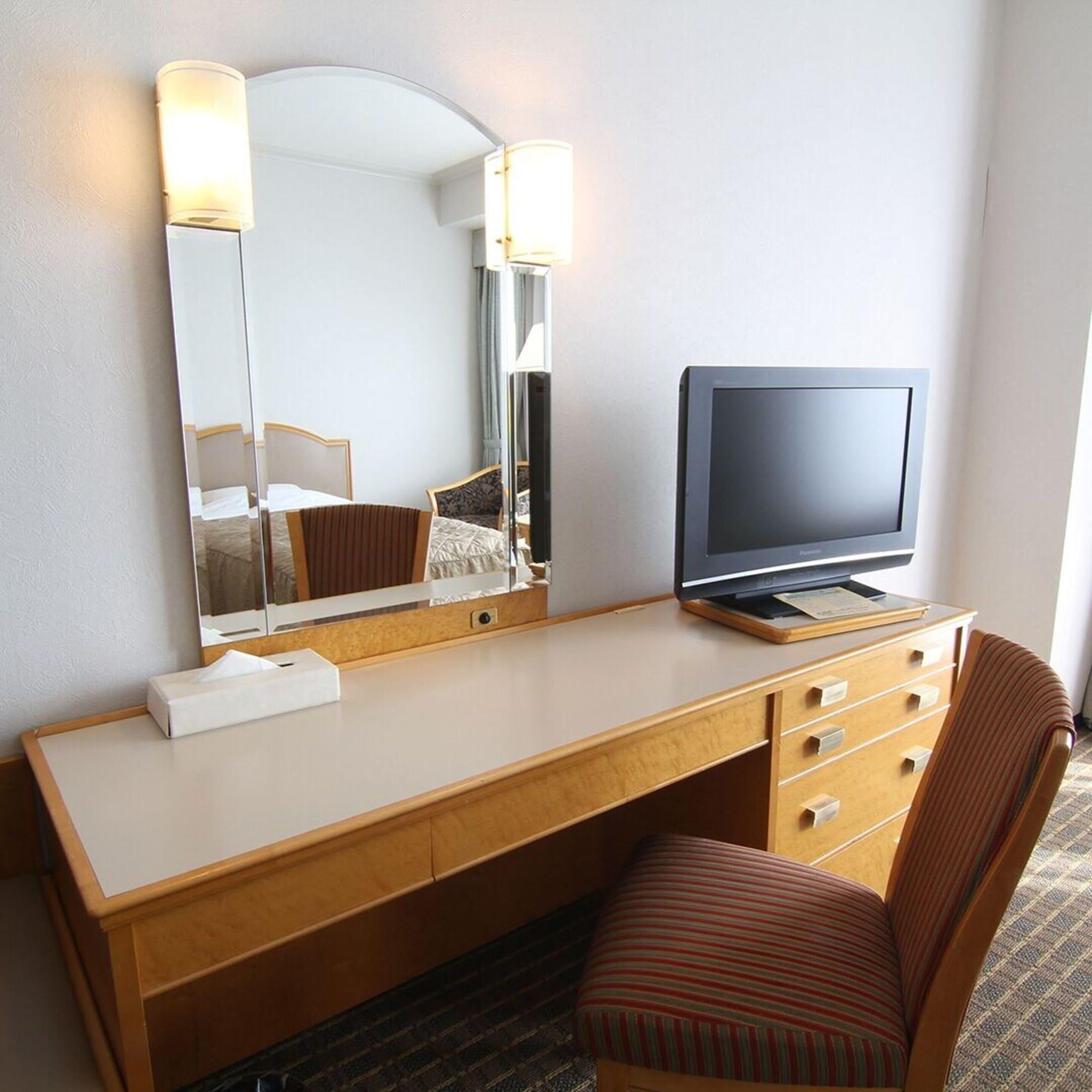 Hotel Springs Makuhari Chiba Exterior photo
