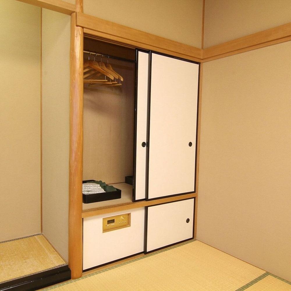 Hotel Springs Makuhari Chiba Exterior photo